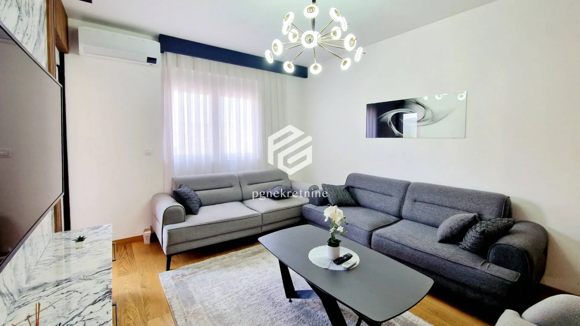 Prodaja, dvosoban stan, 71m², City Kvart, Podgorica
