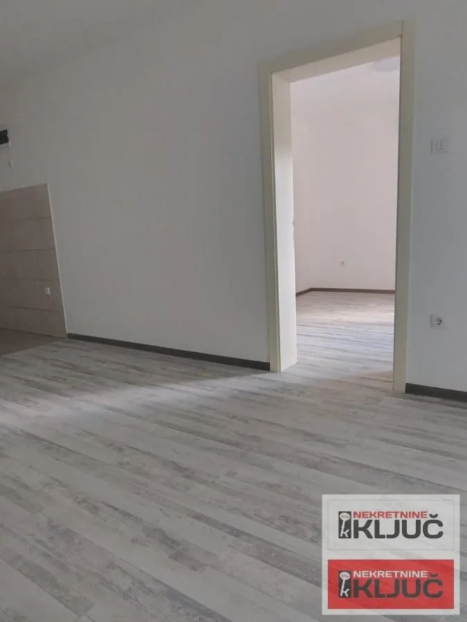 Prodaja, dvosoban stan, 50m², Telep, Novi Sad Sve Podlokacije