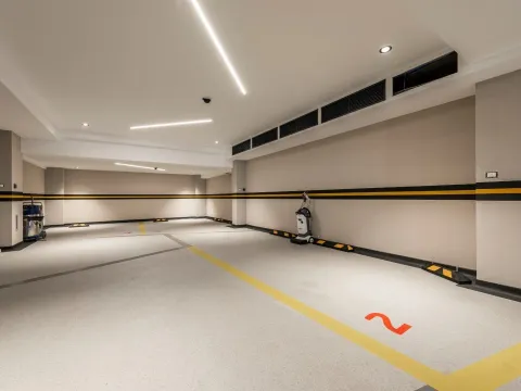 Prodaja, trosoban stan, 308m², Centar, Budva - image 32