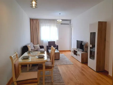 Rent, apartment, 48m², New City, Podgorica - image 2