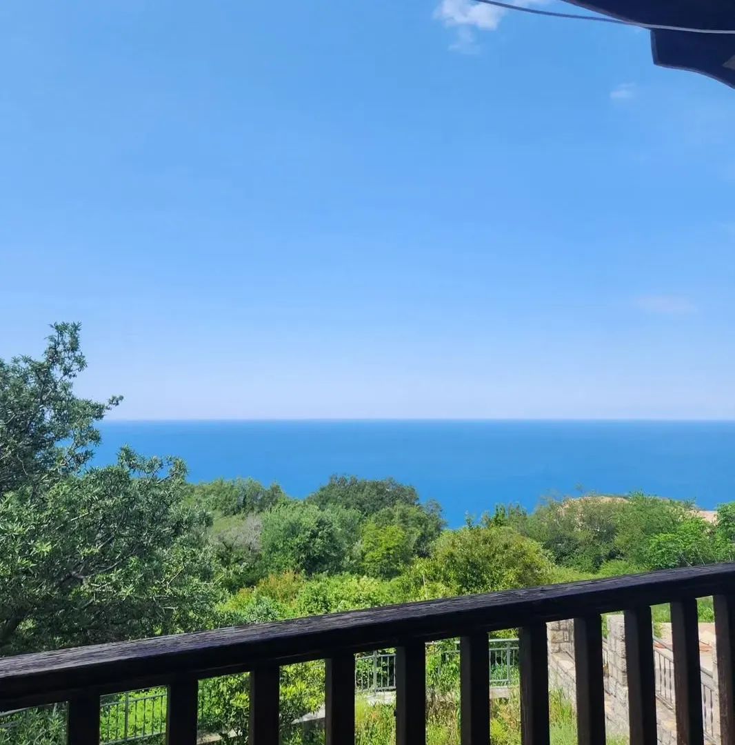 Prodaja, kuća, 145m², Blizikuće, Budva