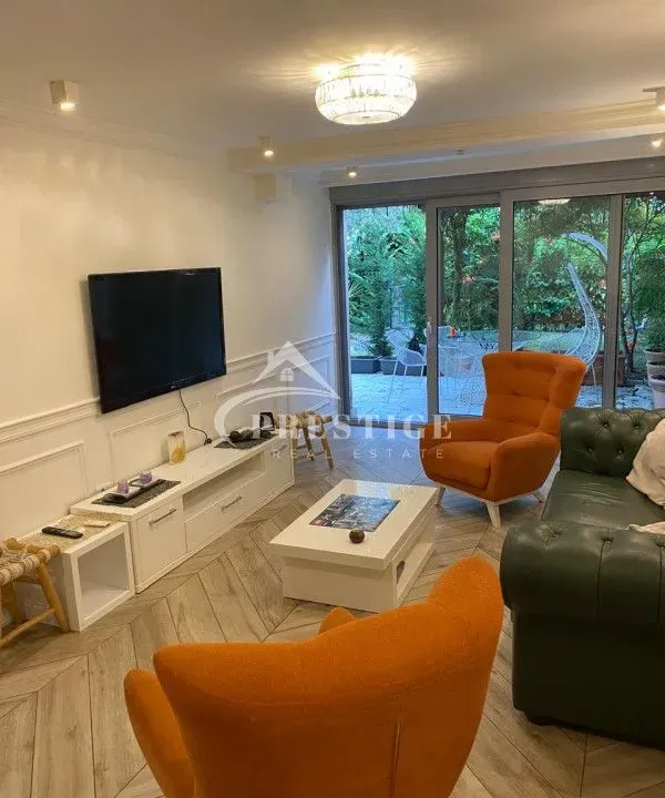 Izdavanje, dvosoban stan, 147m², Gorica C, Podgorica