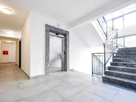 Sale, one bedroom apartment, 47m², Seljanovo, Tivat - image 10