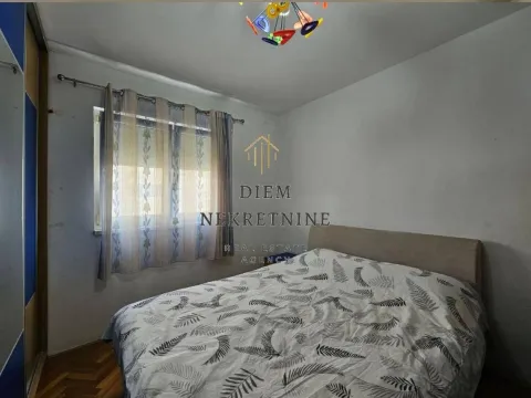 Rent, one bedroom apartment, 55m², Centar, Bar - image 11