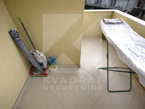 Izdavanje, dvosoban stan, 65m², Momišići, Podgorica - image 11