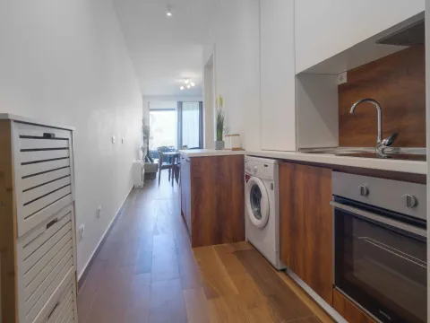 Rent, two bedroom apartment, 68m², Centar, Budva - image 2