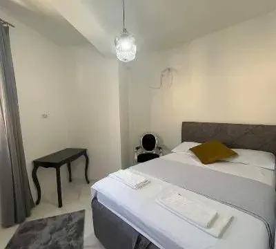 Rent, one bedroom apartment, 69m², Slovenska Plaža, Budva - image 9