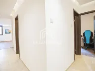 Rent, office space, 80m², Blok 5, Podgorica - image 12