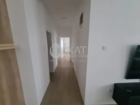 Izdavanje, četvorosoban stan, 160m², Savski Venac, Beograd - image 6