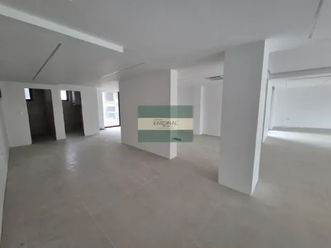 Rent, office space, 257m², Centar, Paraćin - image 3