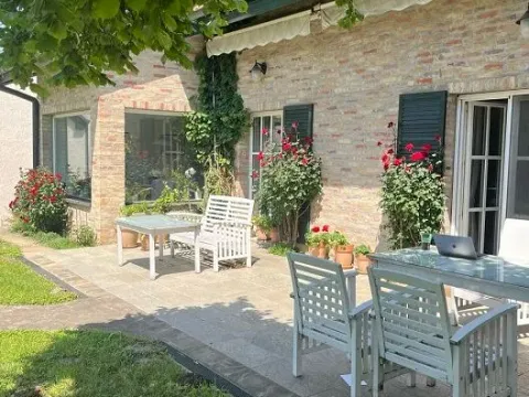 Izdavanje, kuća, 280m², Zvezdara Sve Podlokacije, Beograd - image 2