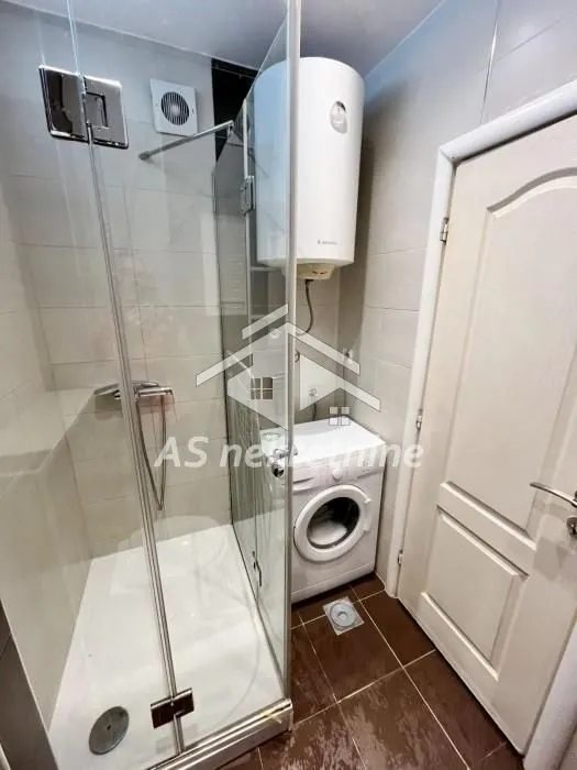 Izdavanje, dvosoban stan, 45m², Stari Grad, Beograd