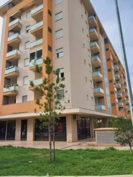 Izdavanje, jednosoban stan, 47m², City Kej, Podgorica - image 4