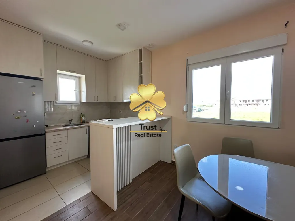 Rent, house, 150m², Donji Kokoti, Podgorica