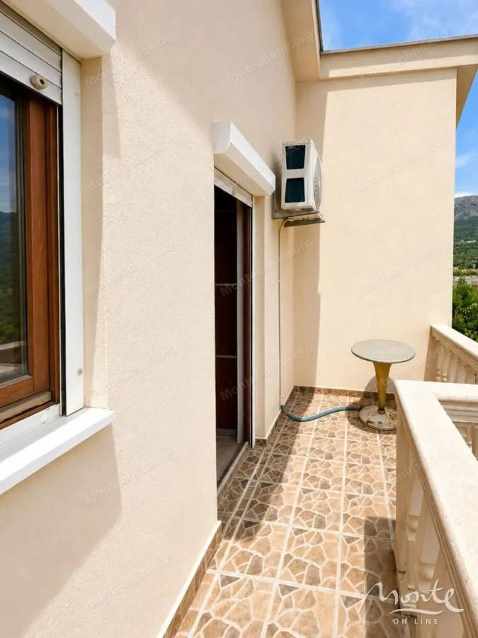 Prodaja, kuća, 125m², Murtovina, Podgorica