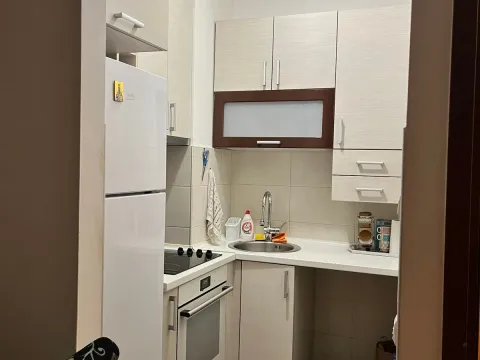 Izdavanje, garsonjera, 30m², City Kvart, Podgorica - image 2