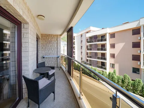 Sale, one bedroom apartment, 50m², Bečići, Budva - image 15