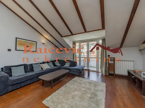 Sale, four bedroom apartment, 136m², Autokomanda, Voždovac Sve Podlokacije - image 2