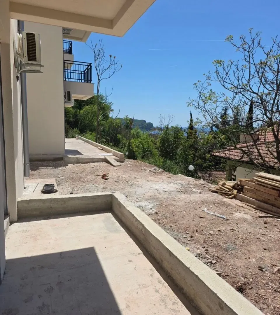 Sale, one bedroom apartment, 41m², Podkošljun, Budva