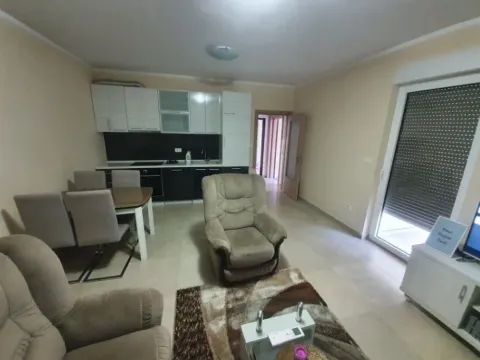 Izdavanje, jednosoban stan, 45m², Preko Morače, Podgorica - image 10