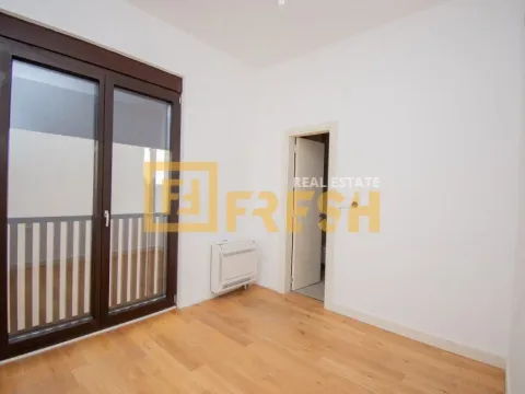 Prodaja, trosoban stan, 139m², Gornja Gorica, Podgorica - image 7