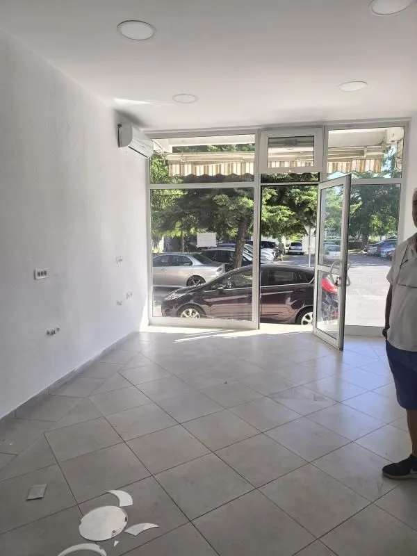 Rent, office space, 30m², Bar, Crna Gora