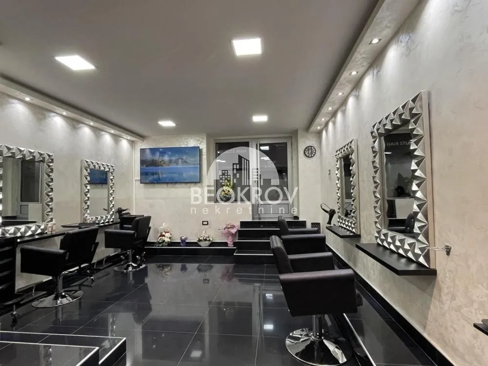 Izdavanje, poslovni prostor, 38m², Stari Grad, Beograd