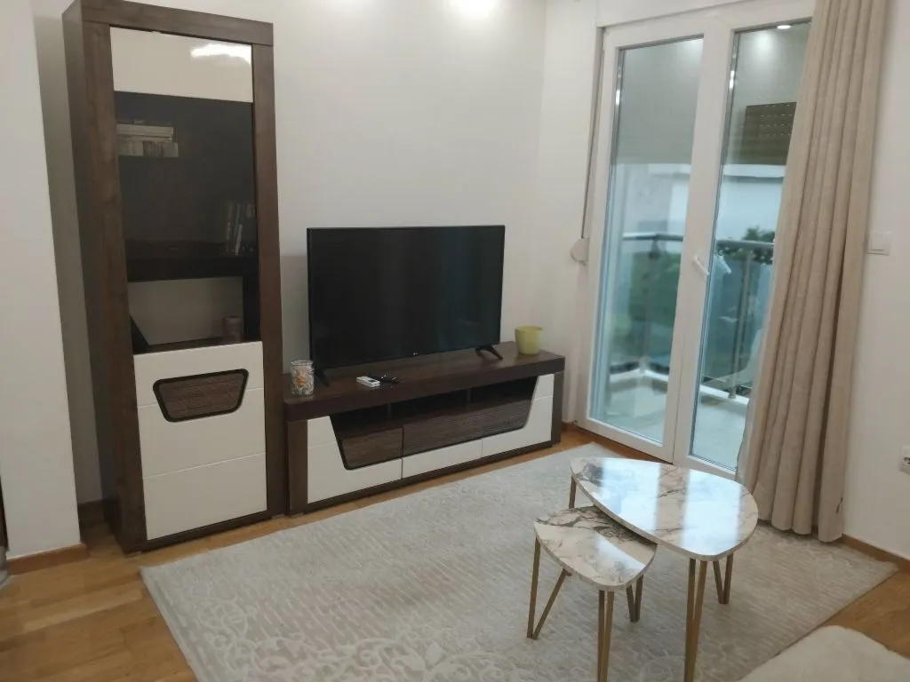 Stan-na-dan, jednosoban stan, 43m², Ljubović, Podgorica