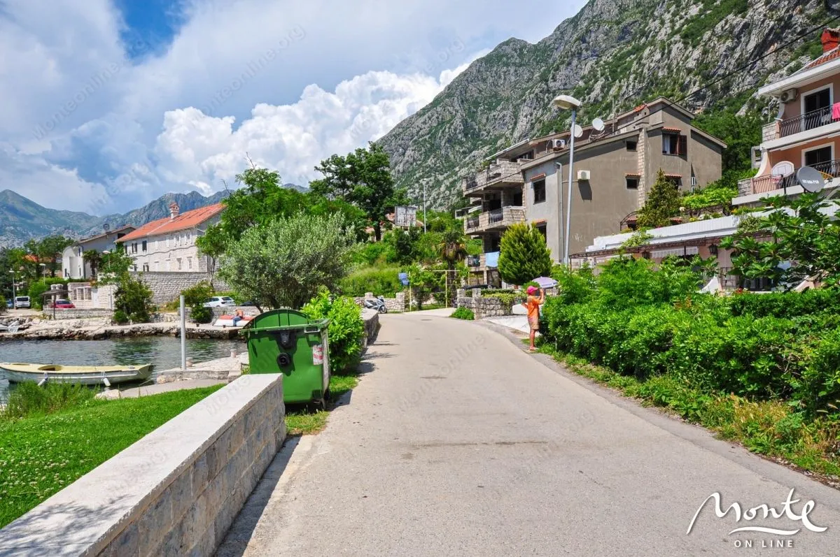 Sale, house, 1198m², Dobrota, Kotor