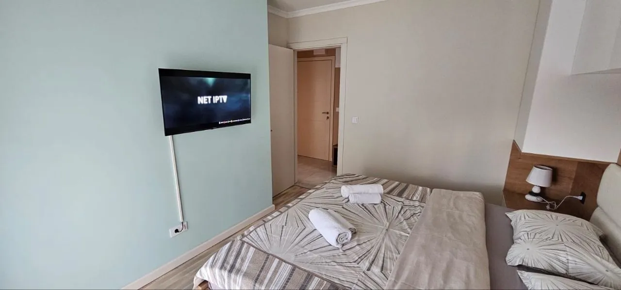 Rent, one bedroom apartment, 40m², Tivat, Crna Gora
