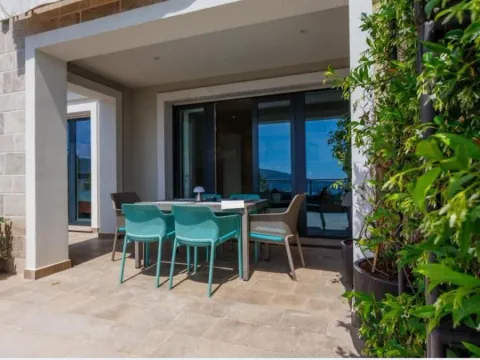 Sale, one bedroom apartment, 103m², Luštica Bay, Tivat - image 3