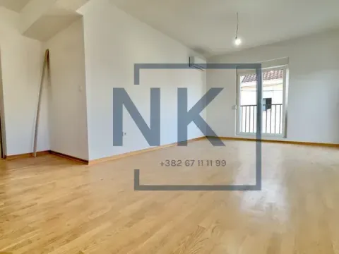 Rent, office space, 82m², Stara Varoš, Podgorica - image 3