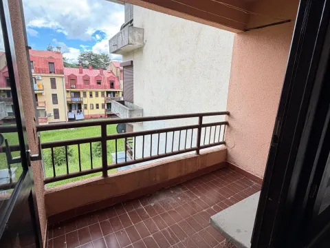 Prodaja, trosoban stan, 92m², Centar, Cetinje - image 11