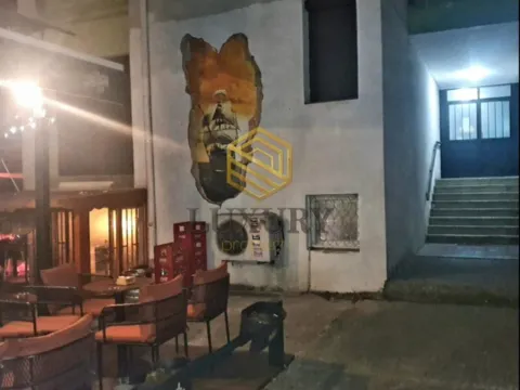 Izdavanje, poslovni prostor, 80m², Blok 5, Podgorica - image 8