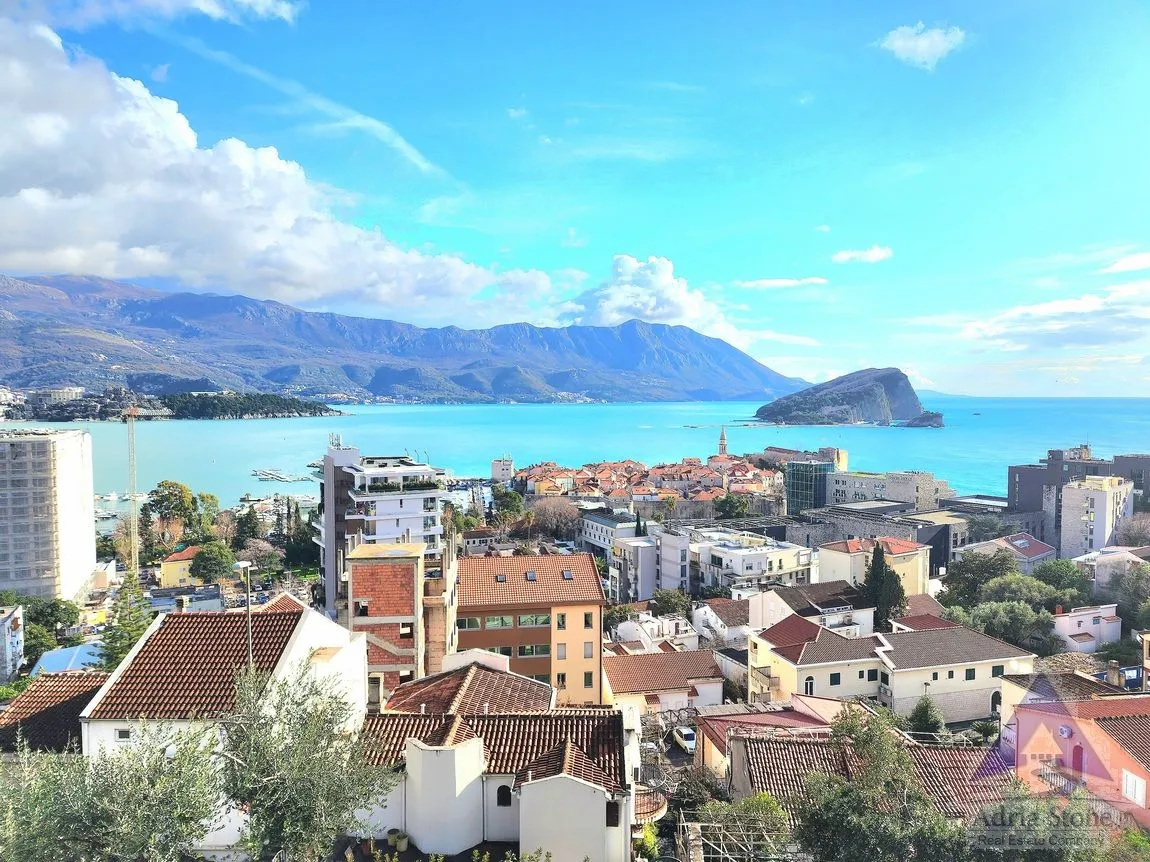 Sale, two bedroom apartment, 111m², Komoševina, Budva