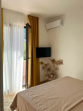 Rent, two bedroom apartment, 65m², Seljanovo, Tivat - image 7