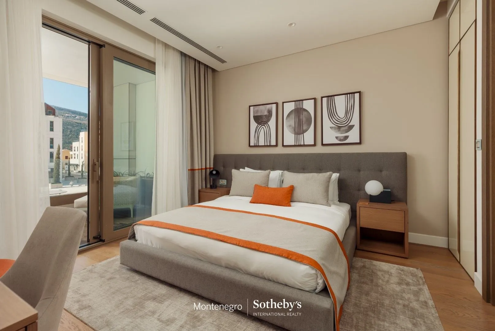 Prodaja, jednosoban stan, 82m², Portonovi, Herceg Novi