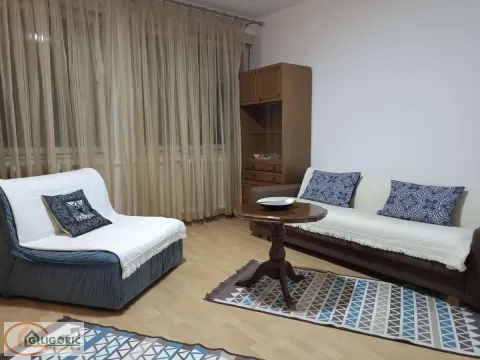 Izdavanje, dvosoban stan, 50m², Kotež 1, Pančevo - image 2