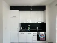 Izdavanje, jednosoban stan, 46m², Stari Aerodrom, Podgorica - image 2