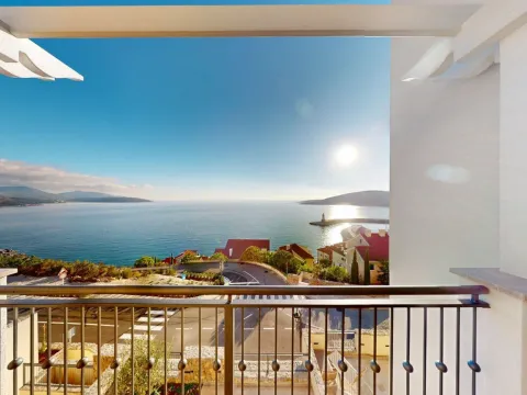 Prodaja, jednosoban stan, 72m², Luštica Bay, Tivat - image 4