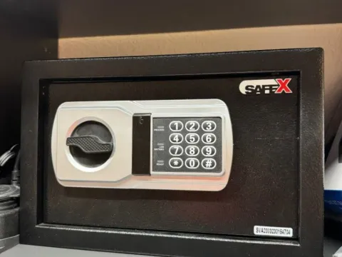 Prodaja, četvorosoban stan, 100m², Virpazar, Bar - image 7