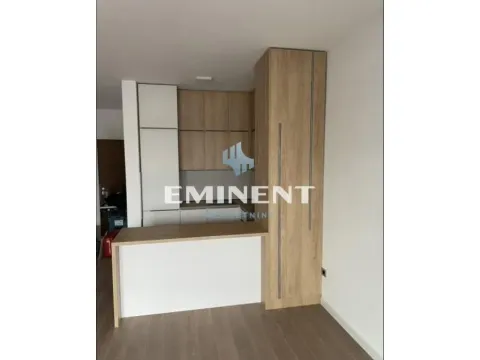 Izdavanje, trosoban stan, 90m², Novi Beograd Blok 67, Novi Beograd Sve Podlokacije - image 5