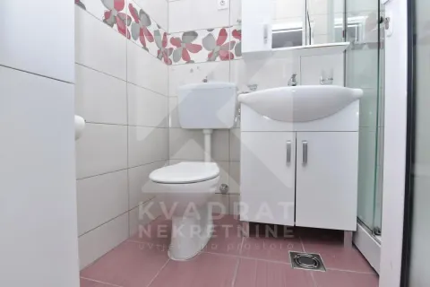 Rent, one bedroom apartment, 40m², Stari Aerodrom, Podgorica - image 8