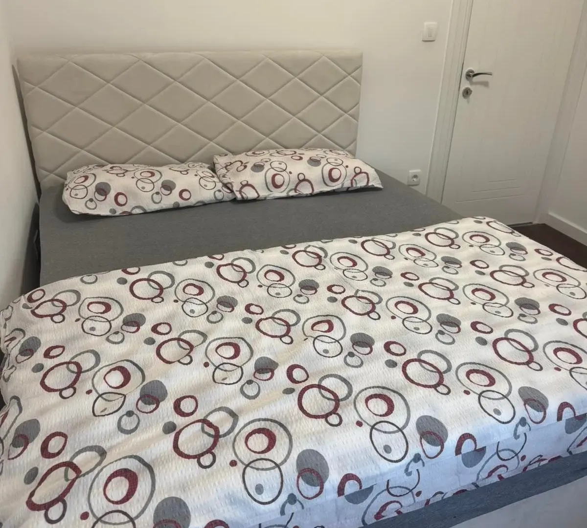 Rent, one bedroom apartment, 40m², Ostalo, Podgorica