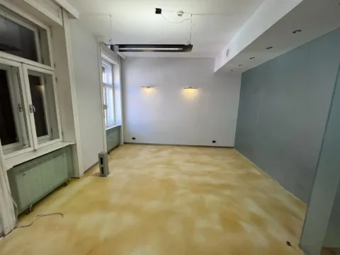 Prodaja, poslovni prostor, 350m², Centar, Novi Sad - image 18