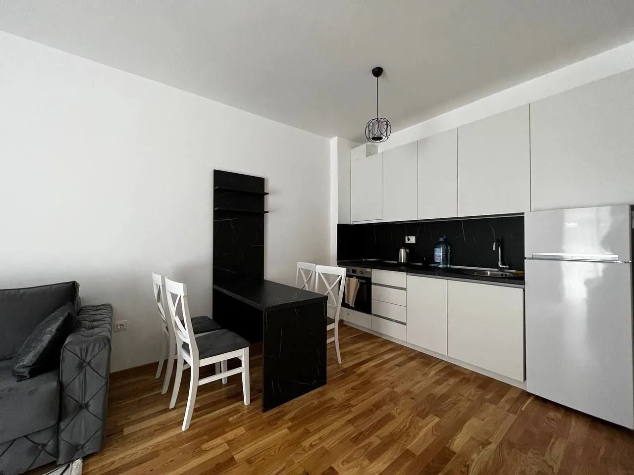 Prodaja, jednosoban stan, 40m², Bečići, Budva