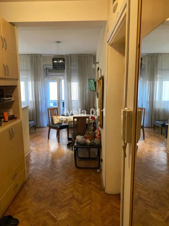 Prodaja, dvosoban stan, 64m², Zeleni Venac, Beograd