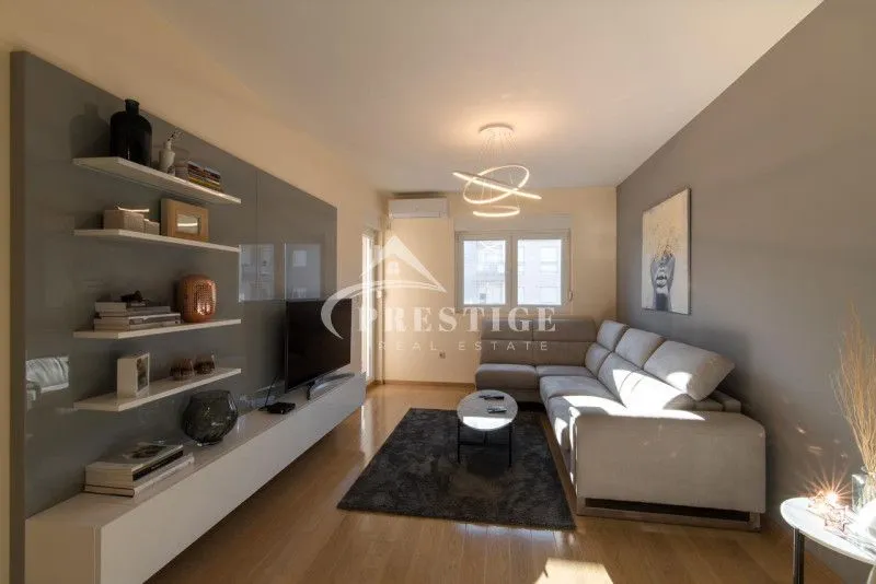 Rent, one bedroom apartment, 48m², City Kvart, Podgorica