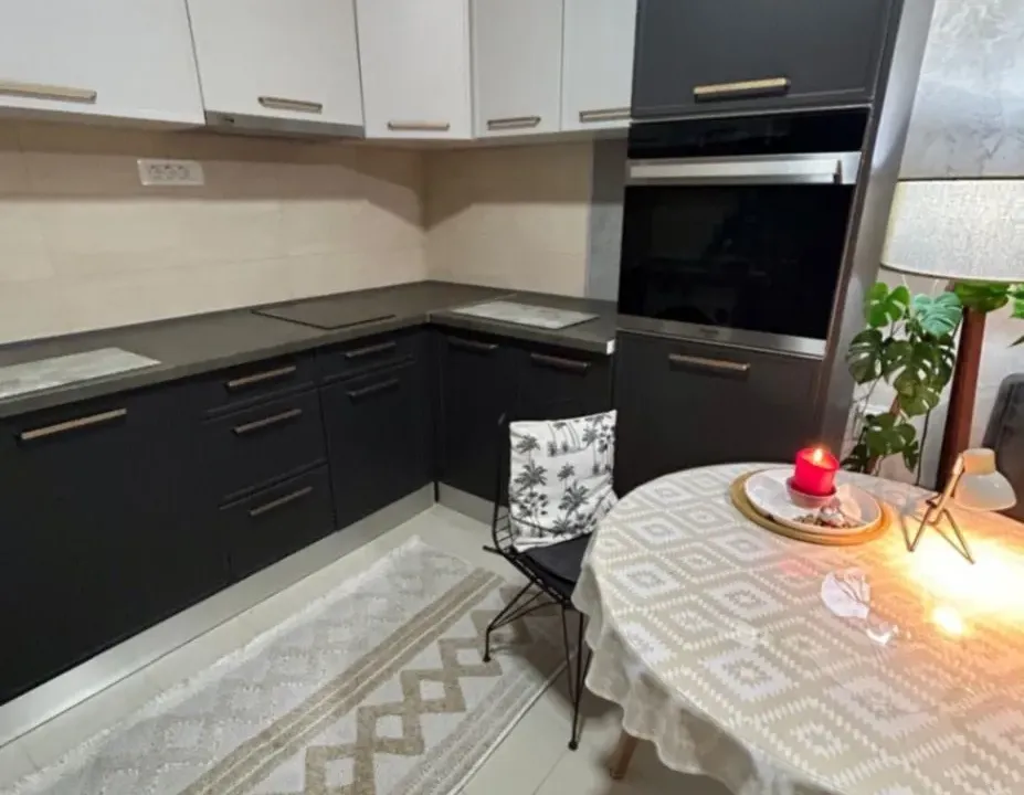 Prodaja, jednosoban stan, 40m², Zlatica, Podgorica