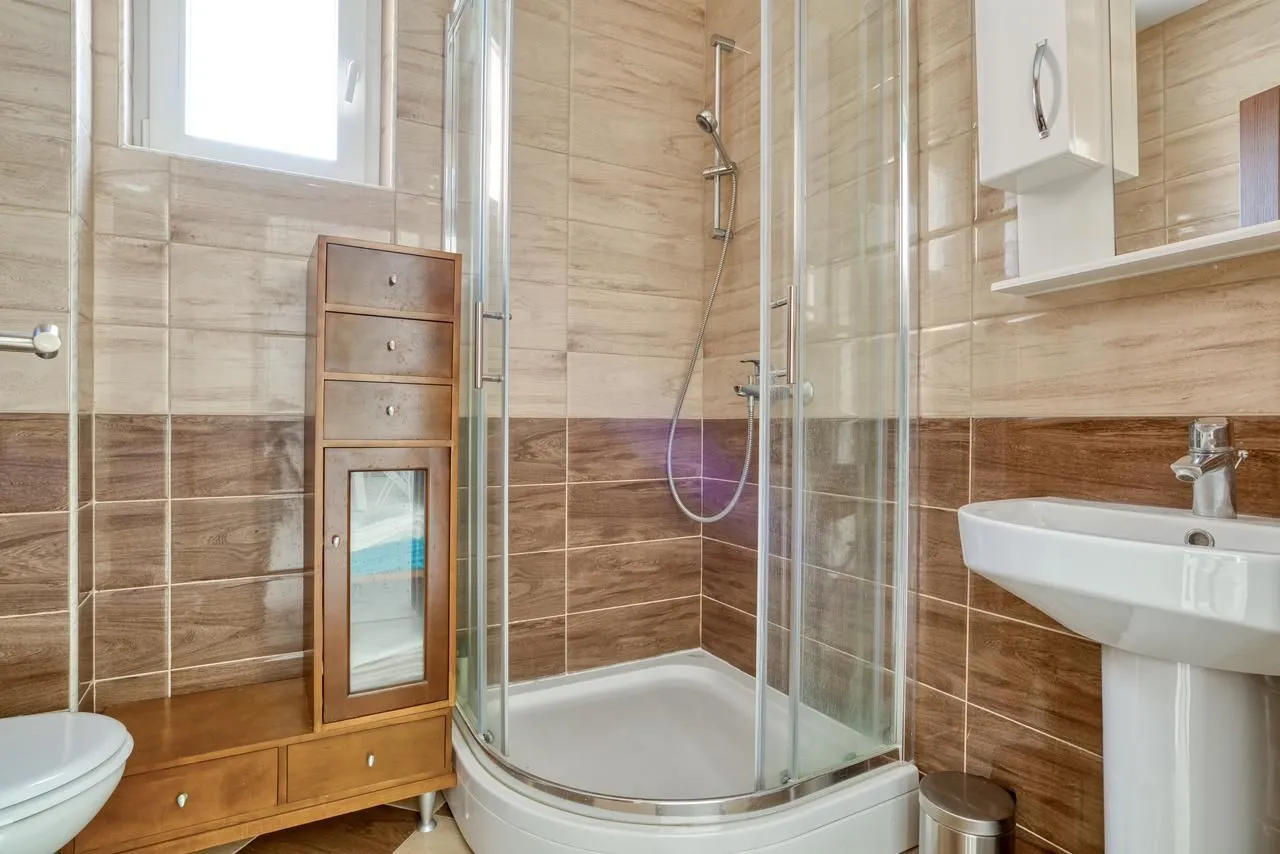 Sale, two bedroom apartment, 60m², Petrovac, Budva